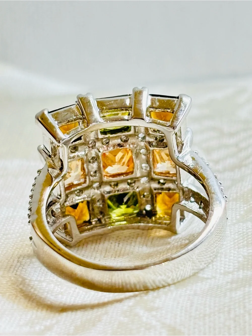Elegant Crystal Cluster Cocktail Statement Ring Rhinestones Size 10